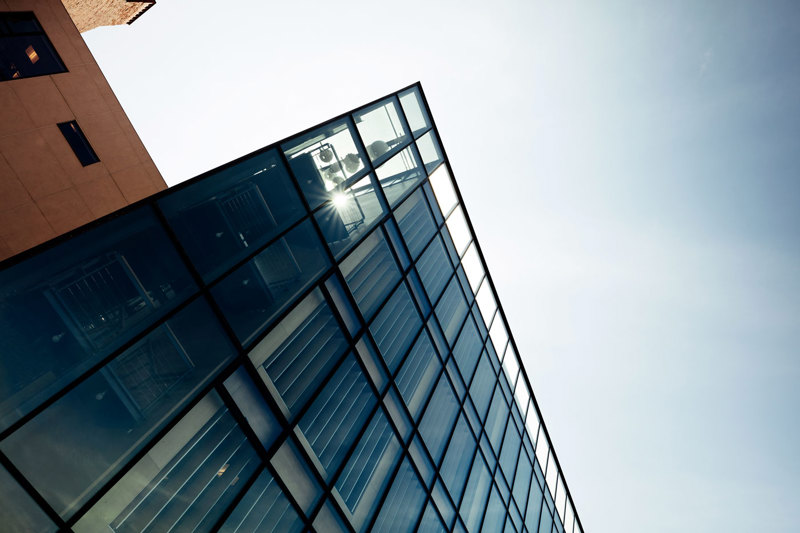 Købstædernes Forsikring og Jyske Forsikring udvider indbo- og ansvarsforsikringen til at dække ukrainske flygtninge, som er flyttet ind hos kunder i forsikringsselskaberne.